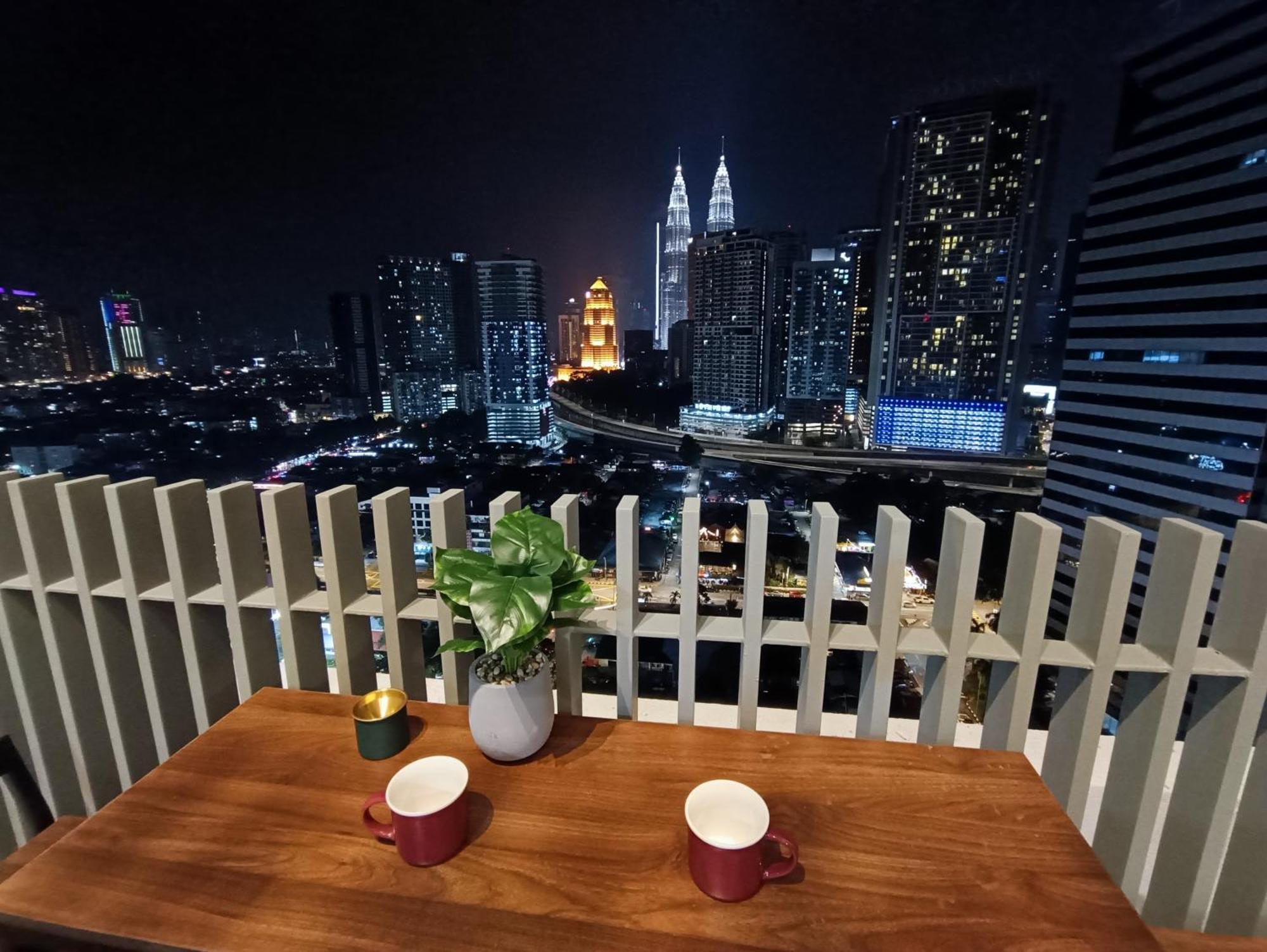 吉隆坡C14B Modern Infinity Pool Klcc Balcony View公寓 外观 照片