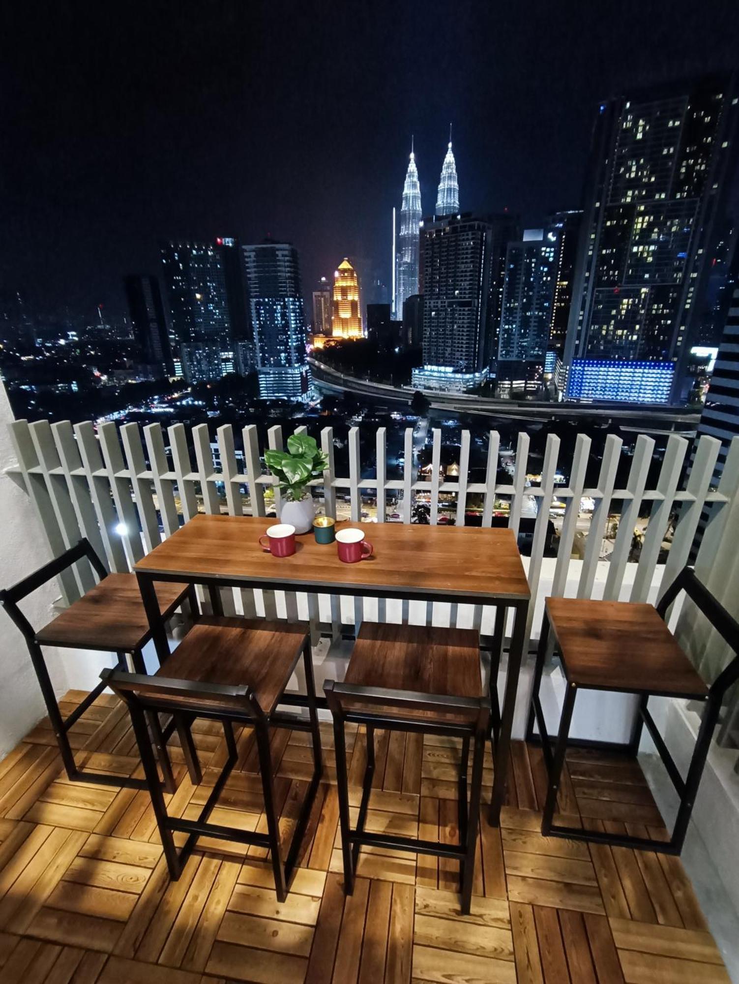 吉隆坡C14B Modern Infinity Pool Klcc Balcony View公寓 外观 照片