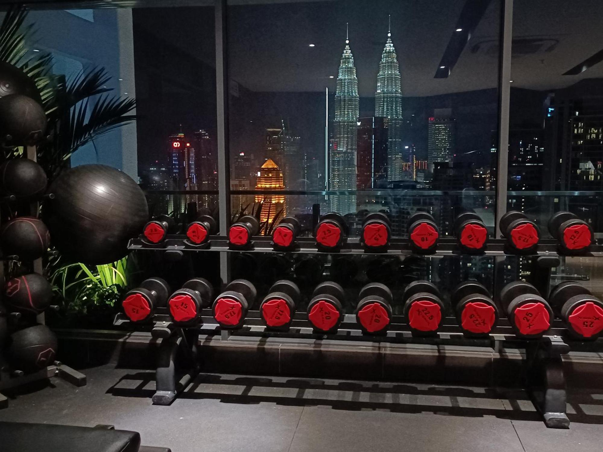 吉隆坡C14B Modern Infinity Pool Klcc Balcony View公寓 外观 照片